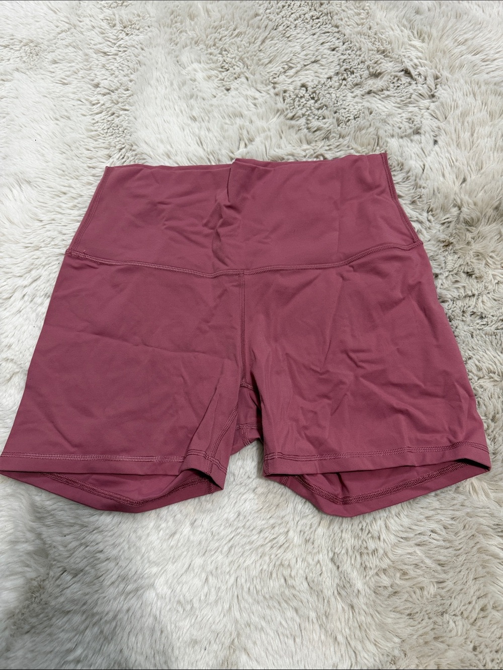 Yelete High-Waist Athletic Bike Shorts in Mauve Rose